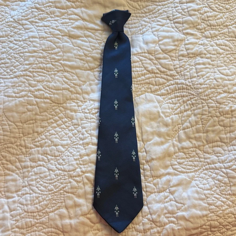 Boys navy blue 4t and up clip tie nutcracker necktie